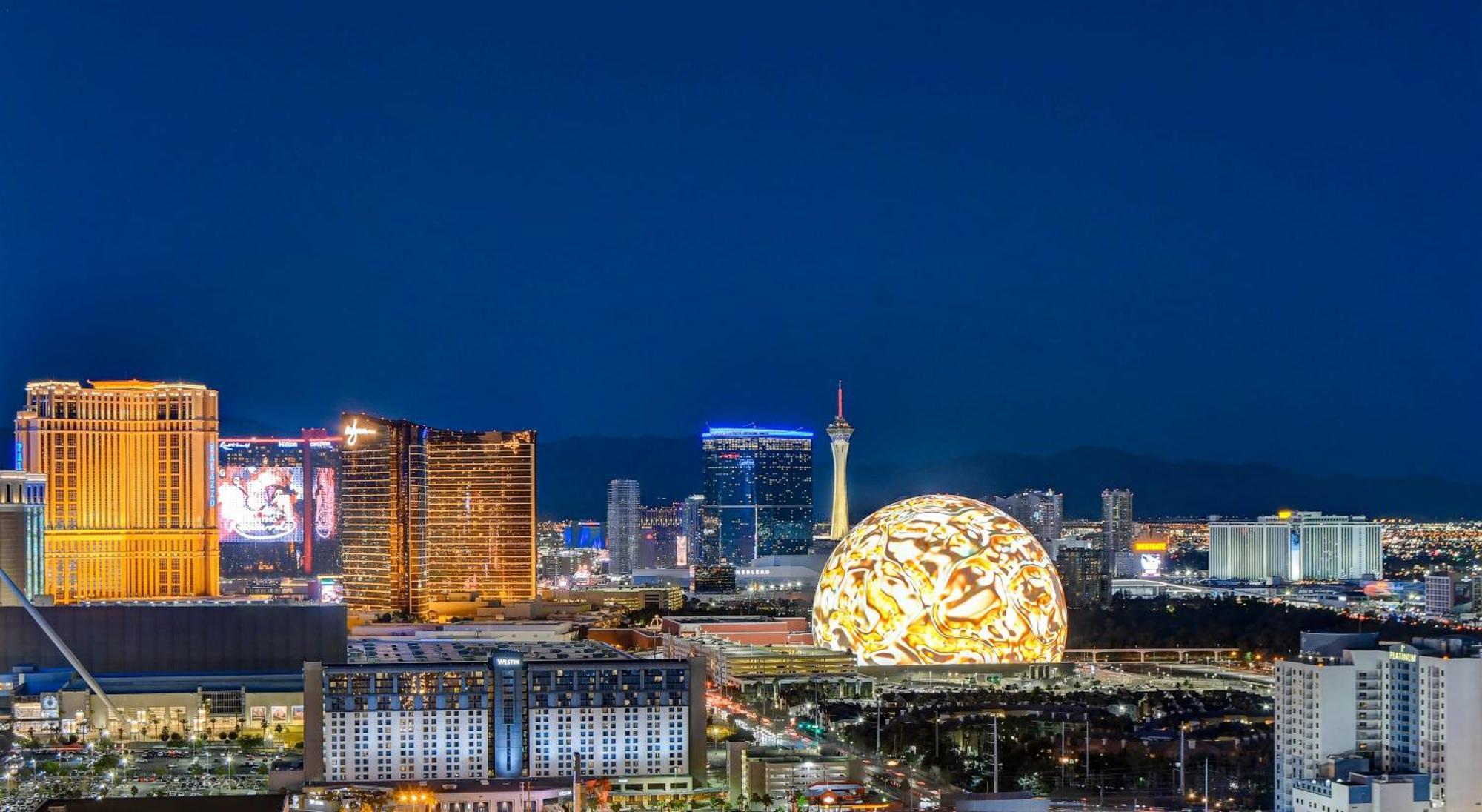 Mgm Signature-27-805 F1 Track & Strip View Balcony Las Vegas Buitenkant foto